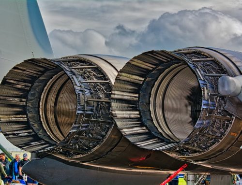 LINCOLN ELECTRIC Set to Reveal Q3 Earnings on October 31st Amidst High Expectations